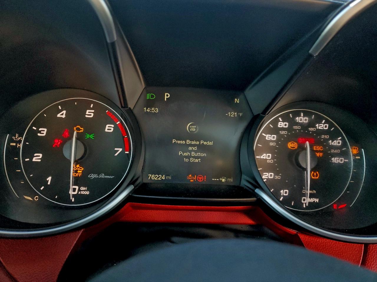 2017 ALFA ROMEO GIULIA TI Q4 photo 9
