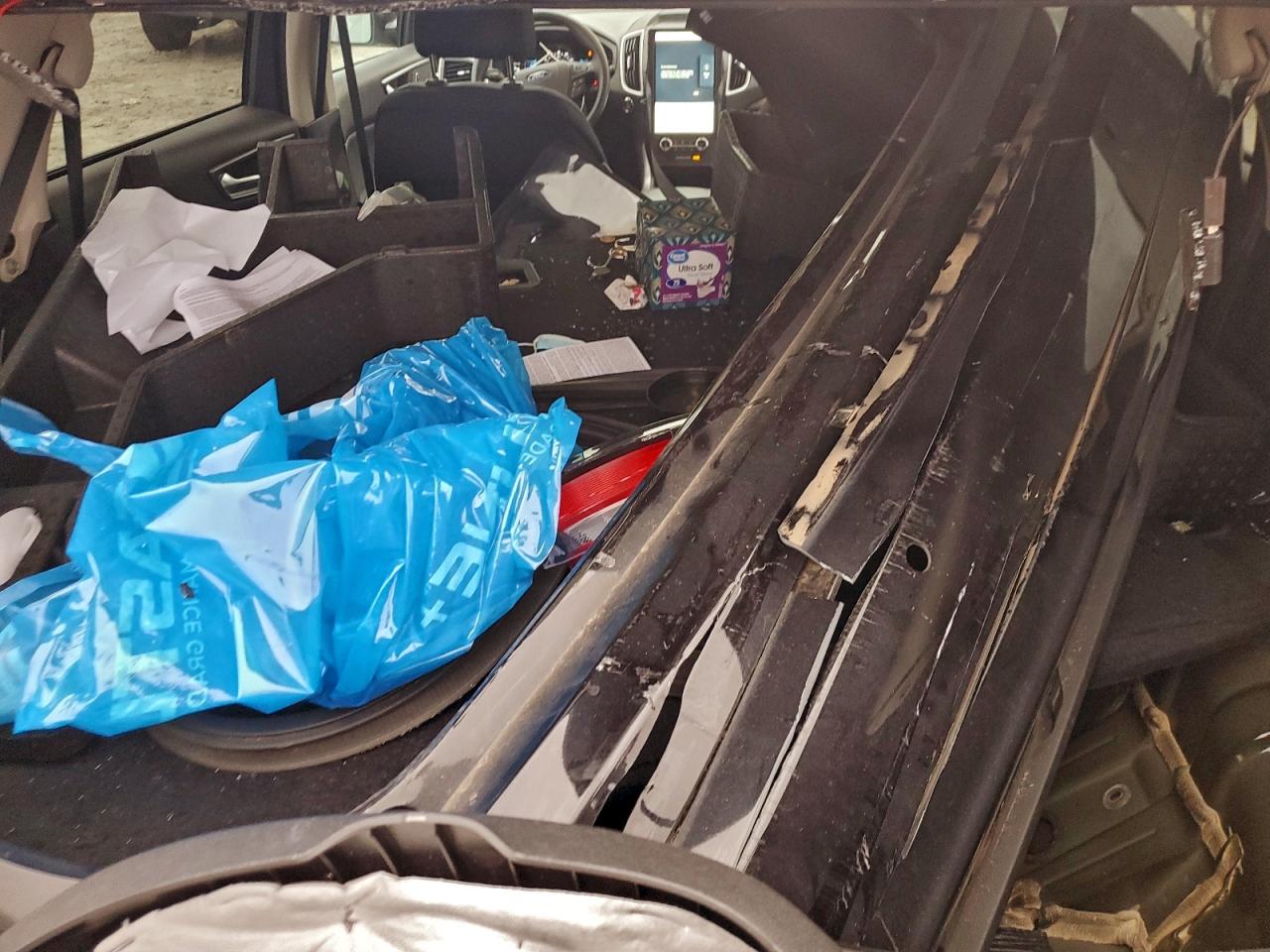 2024 FORD EDGE SE photo 13