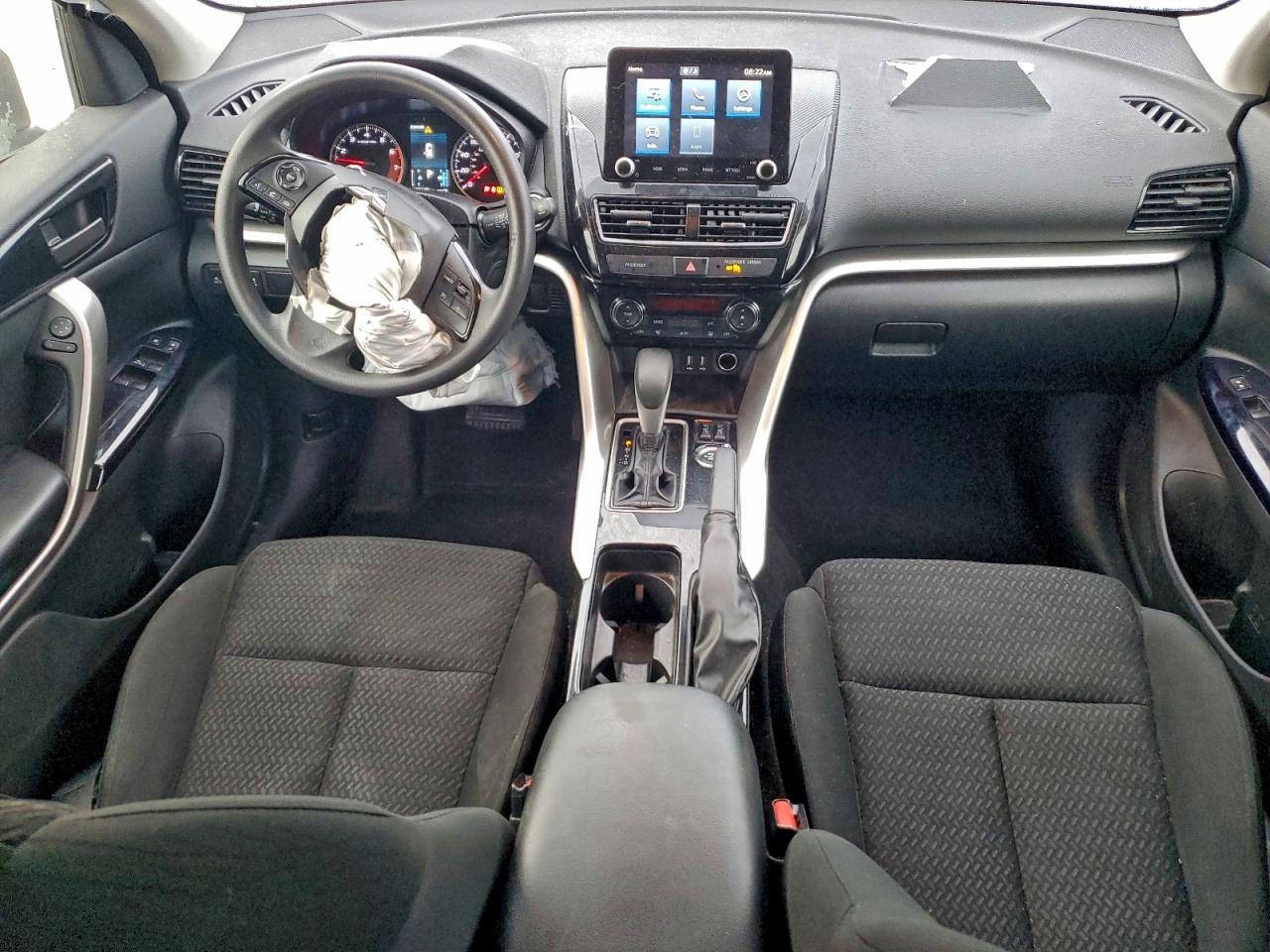 2024 MITSUBISHI ECLIPSE CROSS LE photo 15