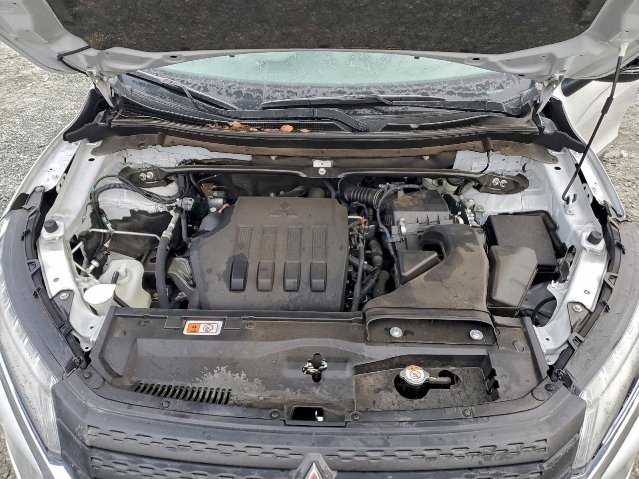 2024 MITSUBISHI ECLIPSE CROSS LE photo 23