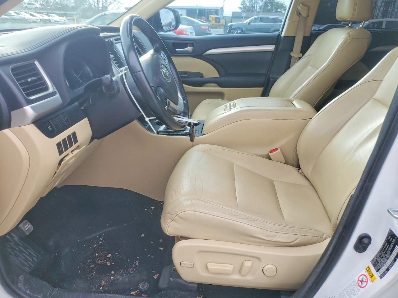 2018 TOYOTA HIGHLANDER HYBRID photo 13