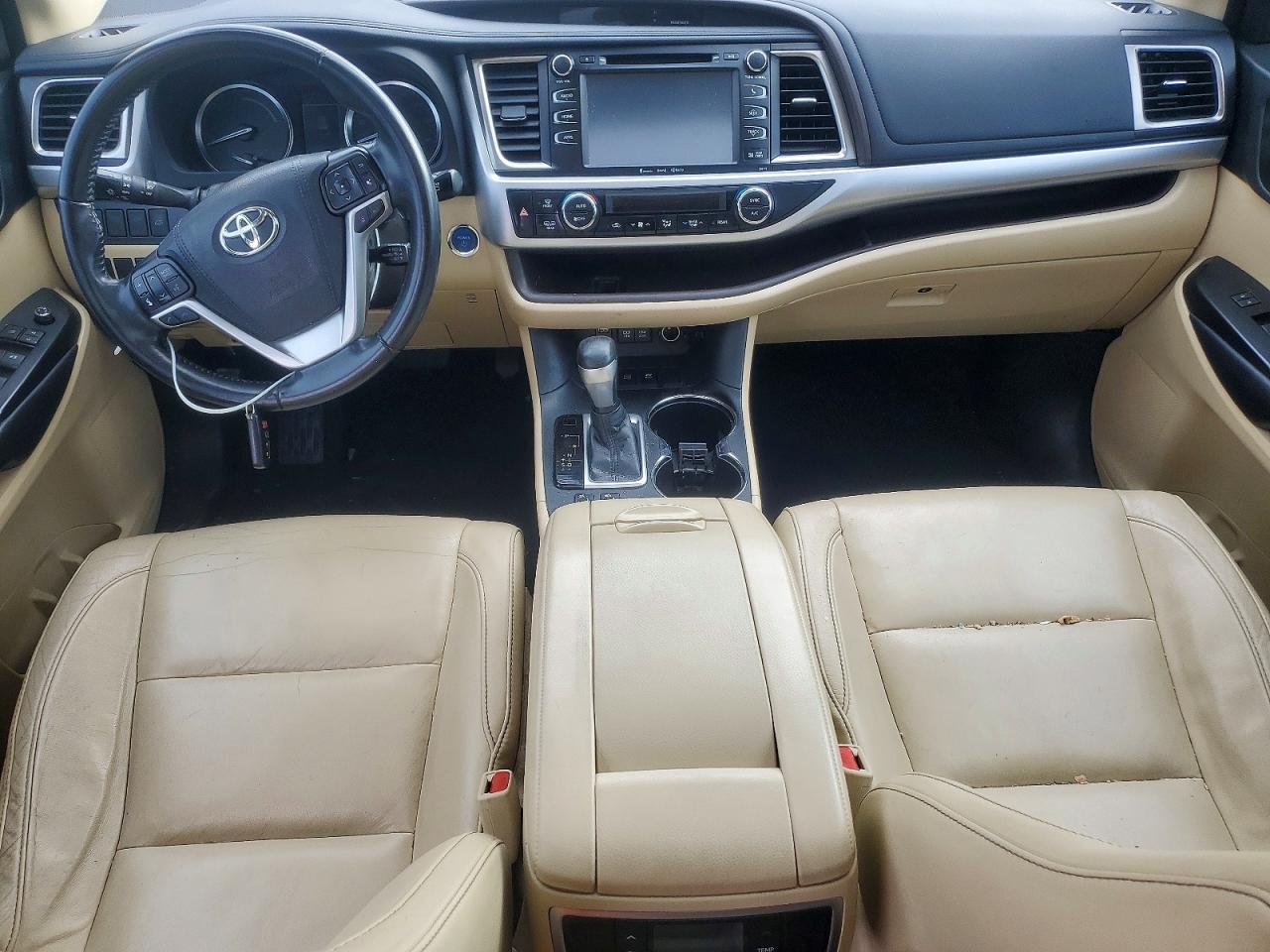 2018 TOYOTA HIGHLANDER HYBRID photo 15
