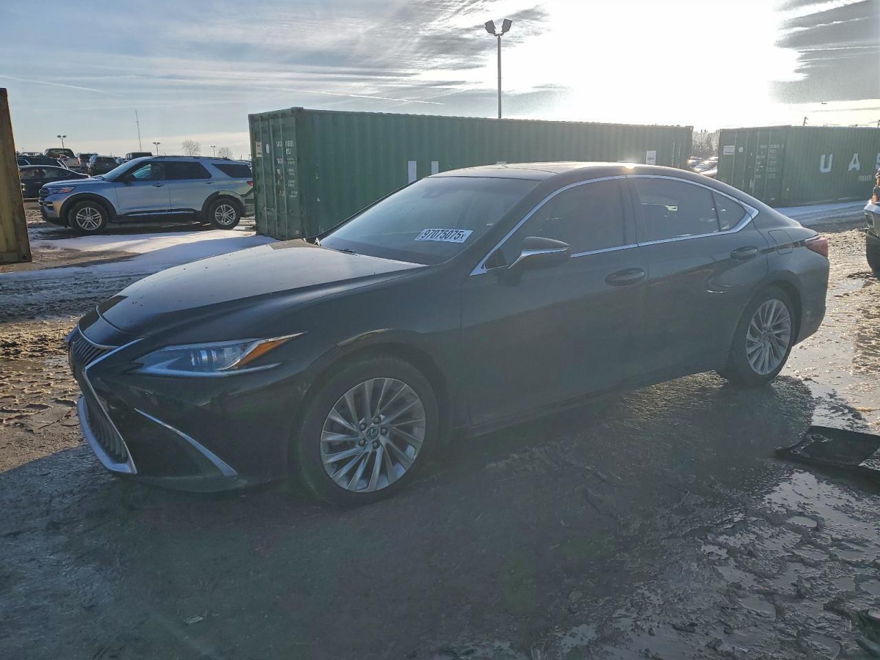 2020 LEXUS ES