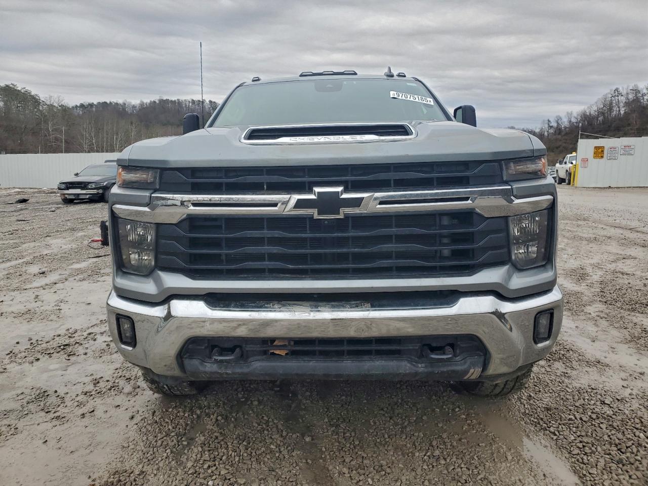 2024 CHEVROLET SILVERADO K2500 HEAVY DUTY LT photo 9