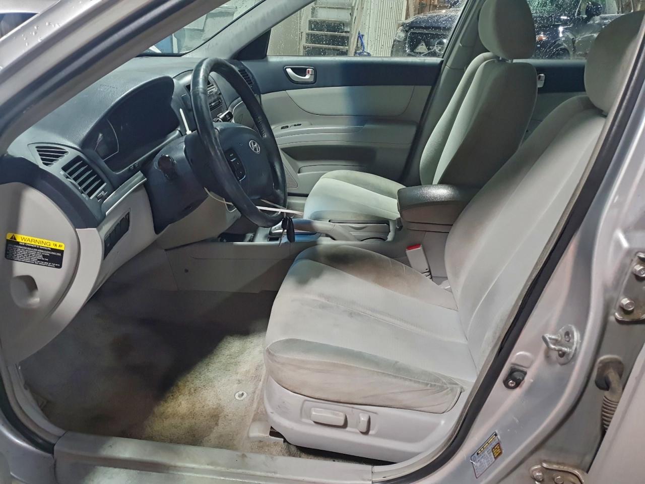 2008 HYUNDAI SONATA SE photo 7