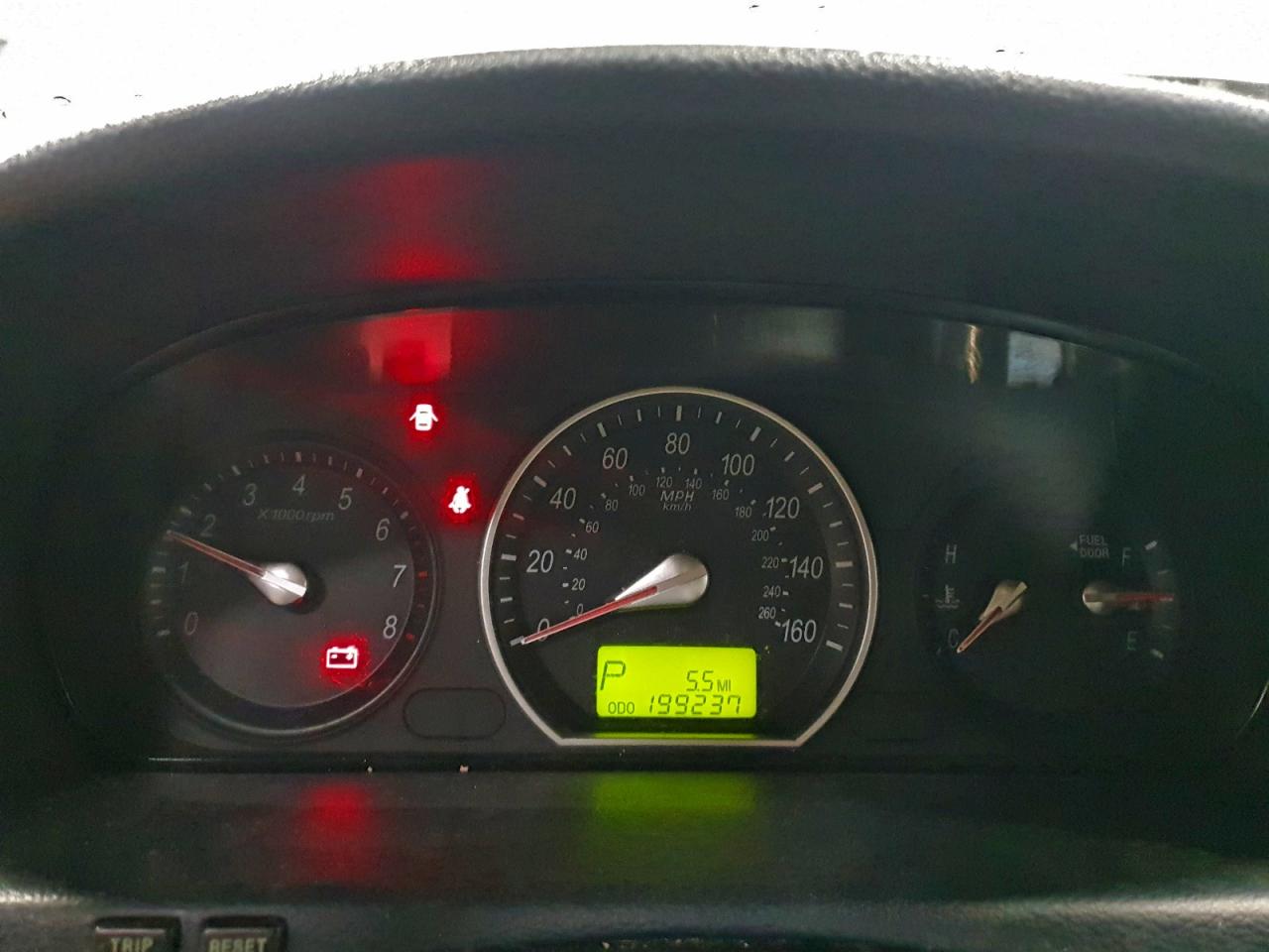 2008 HYUNDAI SONATA SE photo 9