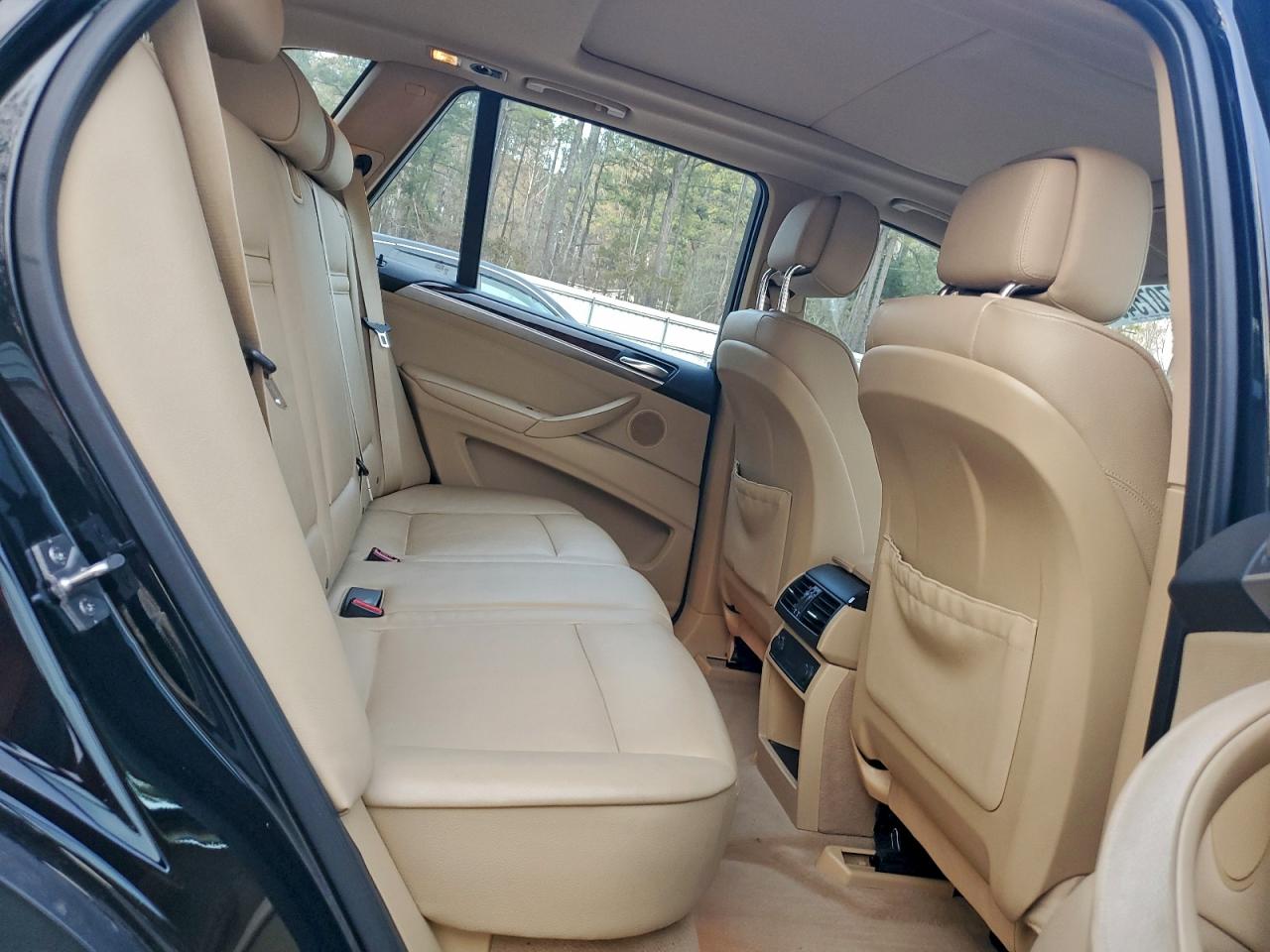 2011 BMW X5 XDRIVE35D photo 19