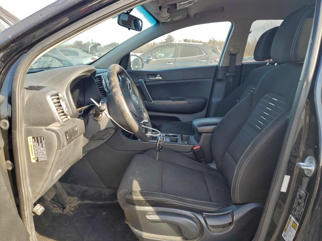 2018 KIA SPORTAGE LX photo 13