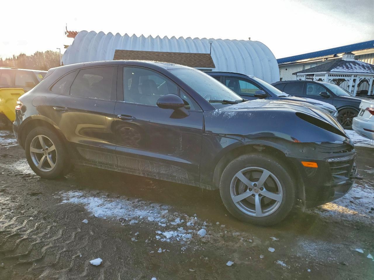 2018 PORSCHE MACAN photo 4