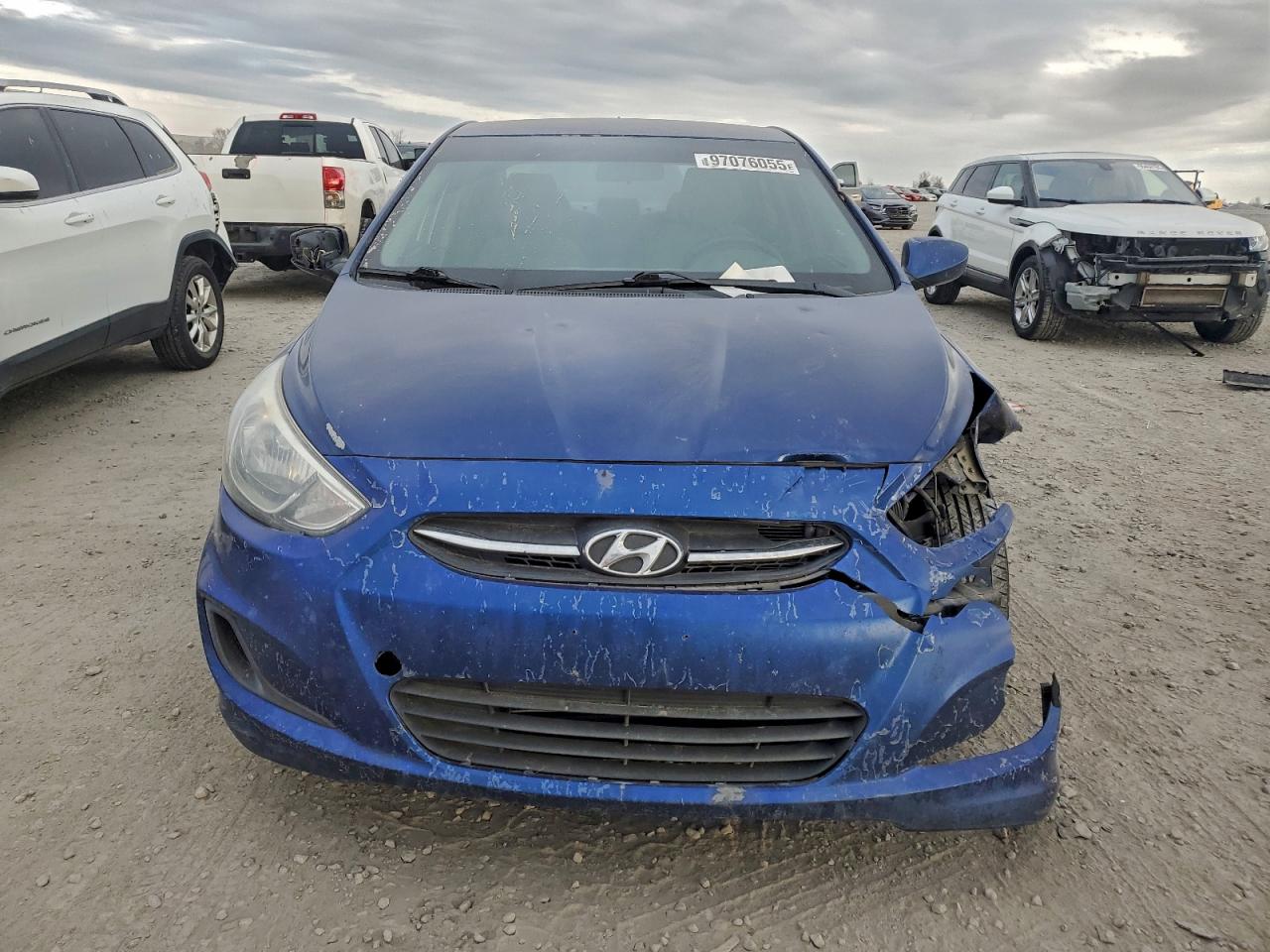 2015 HYUNDAI ACCENT GLS photo 5