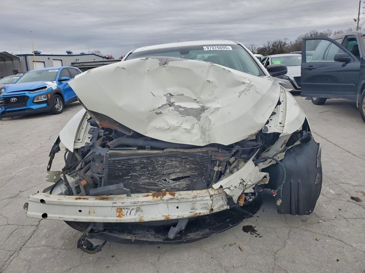 2012 FORD TAURUS SE photo 13