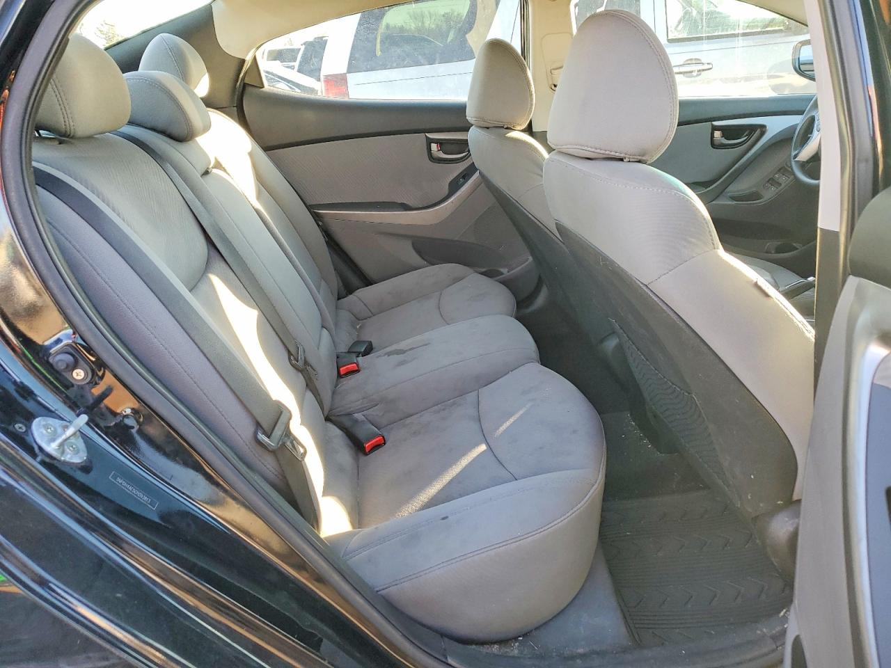 2012 HYUNDAI ELANTRA GLS photo 10