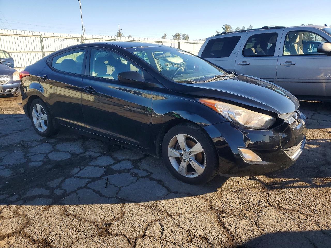 2012 HYUNDAI ELANTRA GLS photo 4
