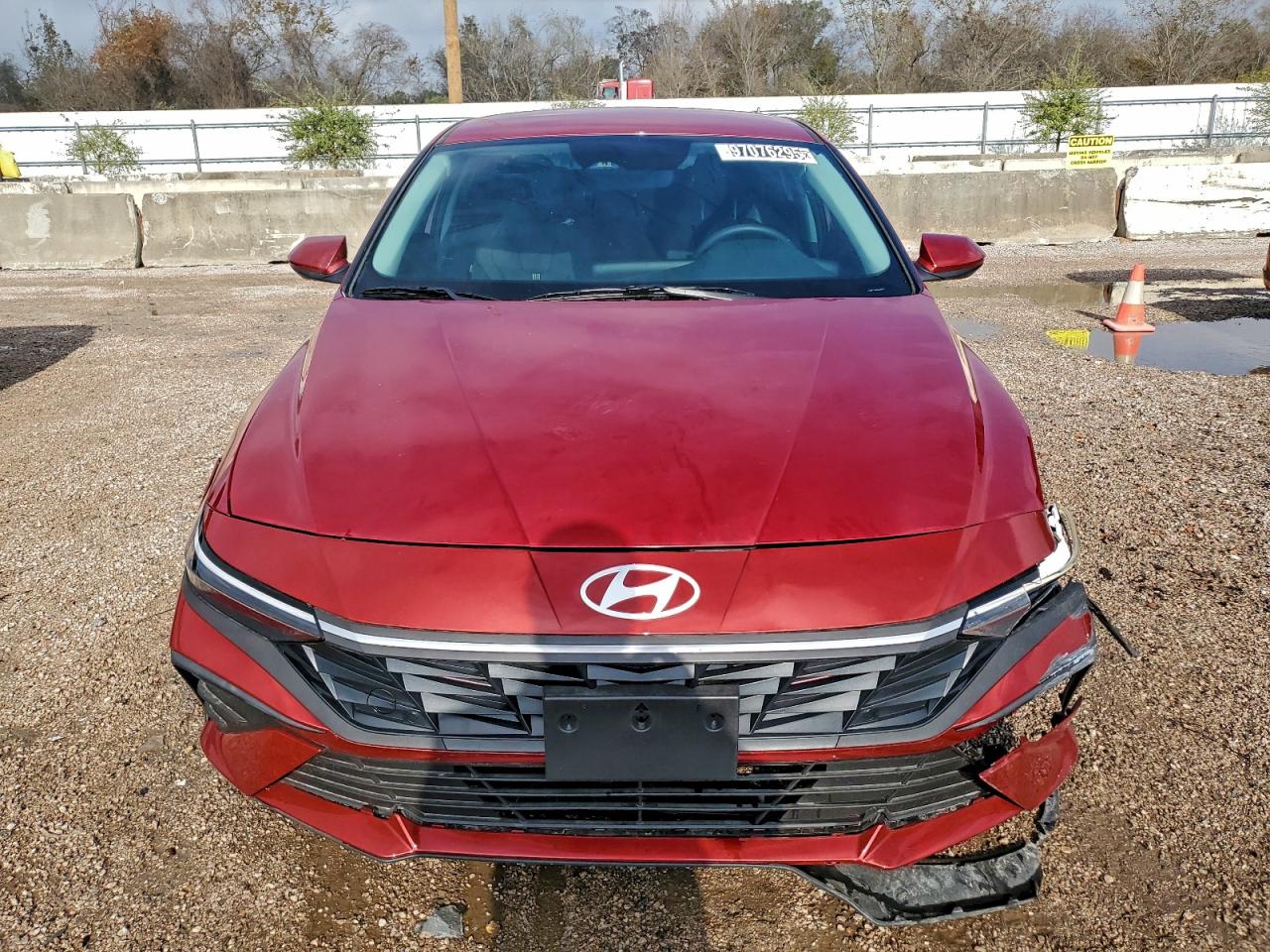 2025 HYUNDAI ELANTRA SE photo 5