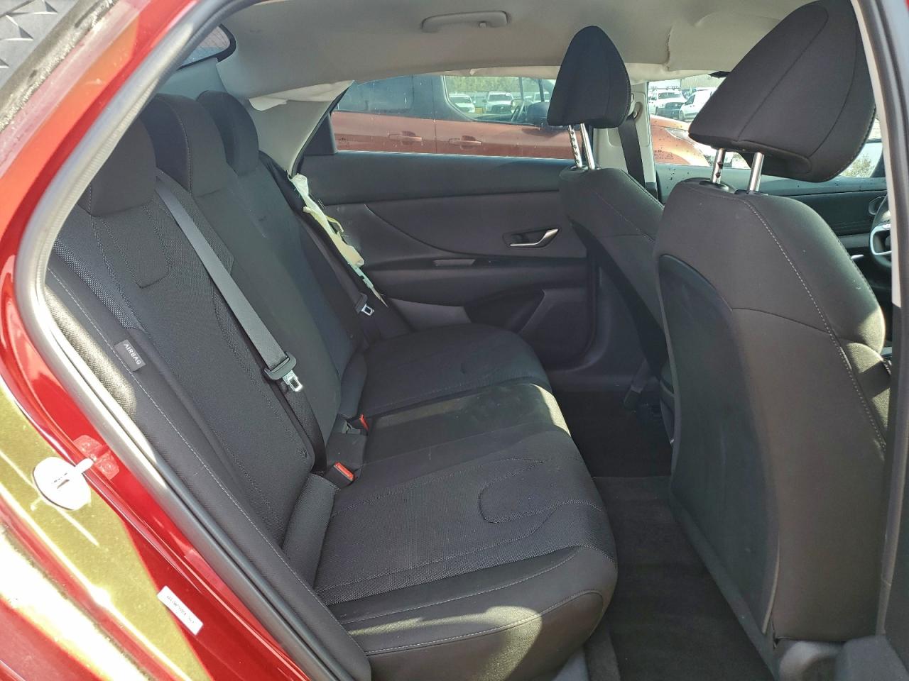 2025 HYUNDAI ELANTRA SE photo 10