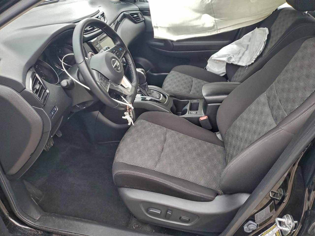 2019 NISSAN ROGUE SPORT S photo 13