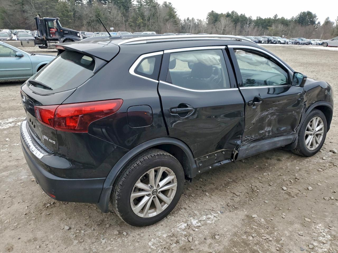 2019 NISSAN ROGUE SPORT S photo 5