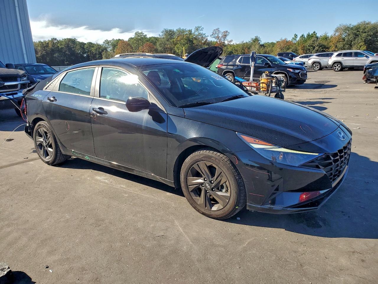 2021 HYUNDAI ELANTRA SEL photo 4