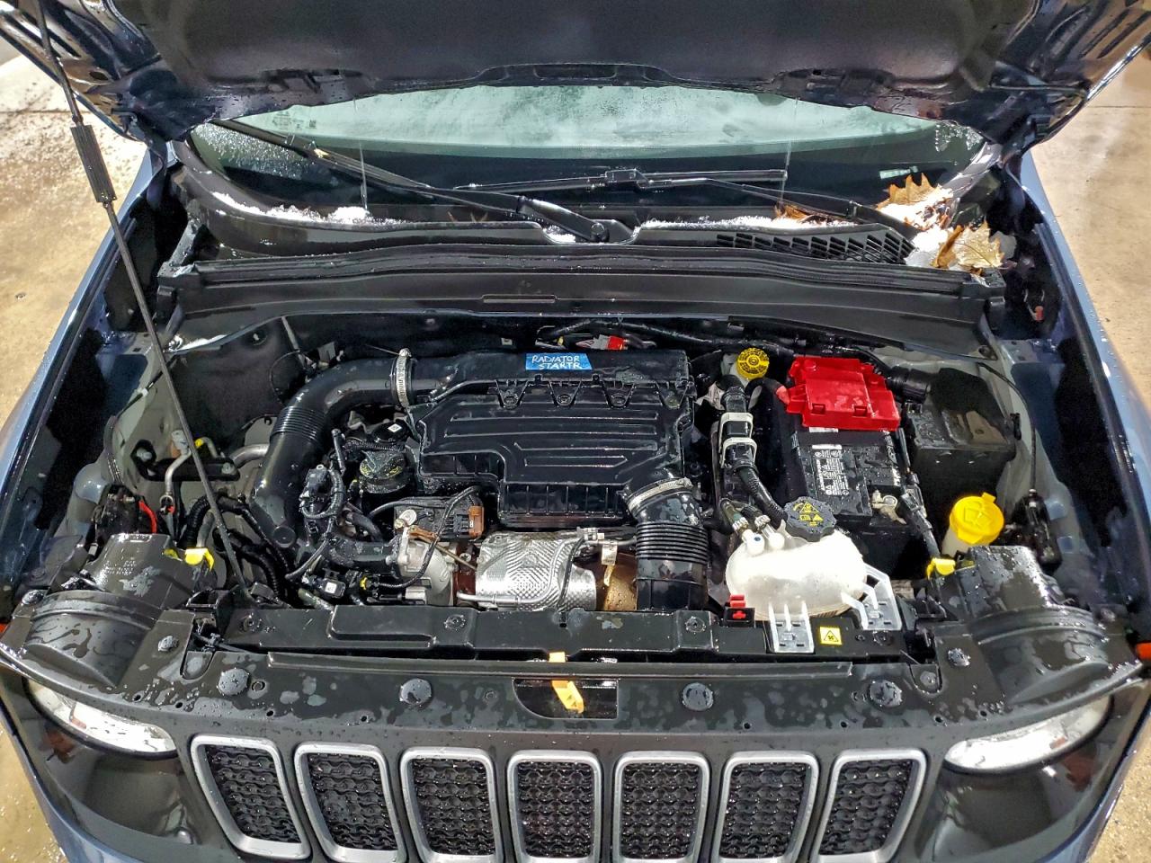 2023 JEEP RENEGADE LATITUDE photo 12