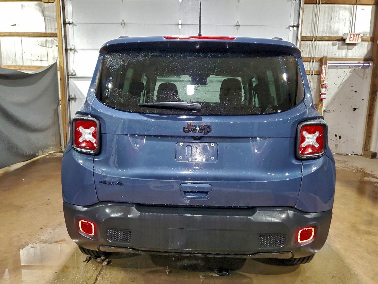2023 JEEP RENEGADE LATITUDE photo 6
