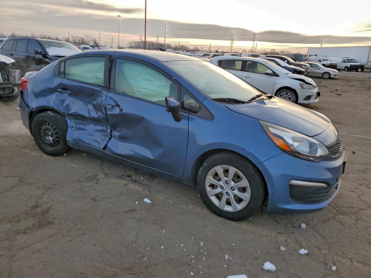 2016 KIA RIO LX photo 4