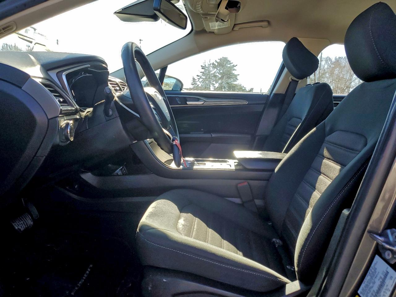 2020 FORD FUSION SE photo 7