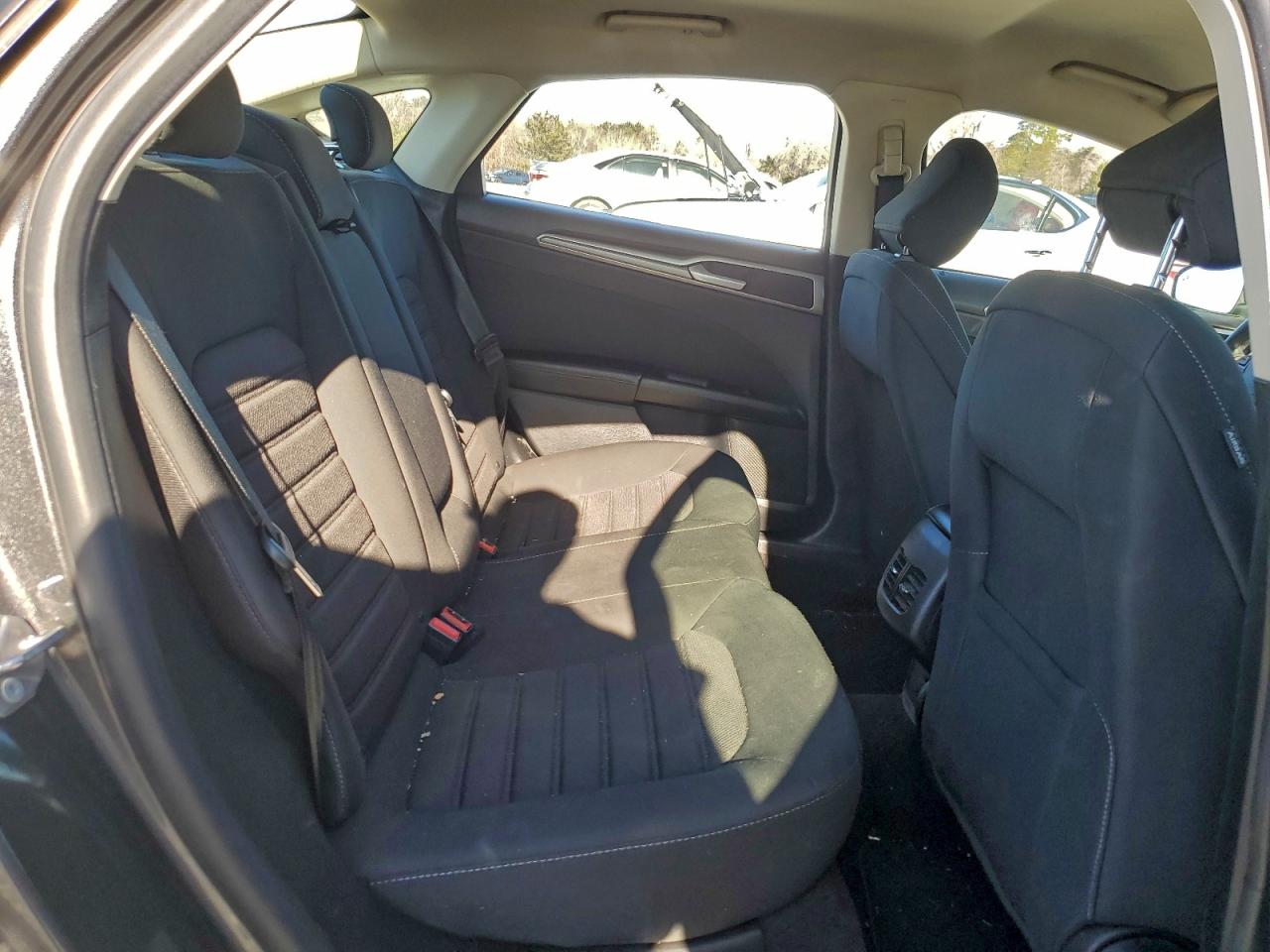 2020 FORD FUSION SE photo 10