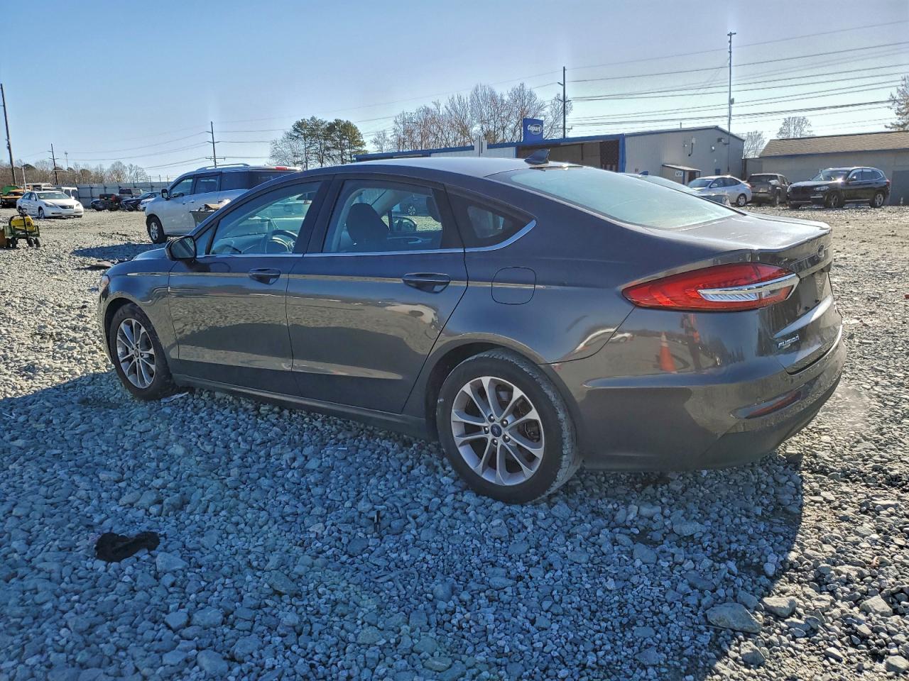 2020 FORD FUSION SE photo 2