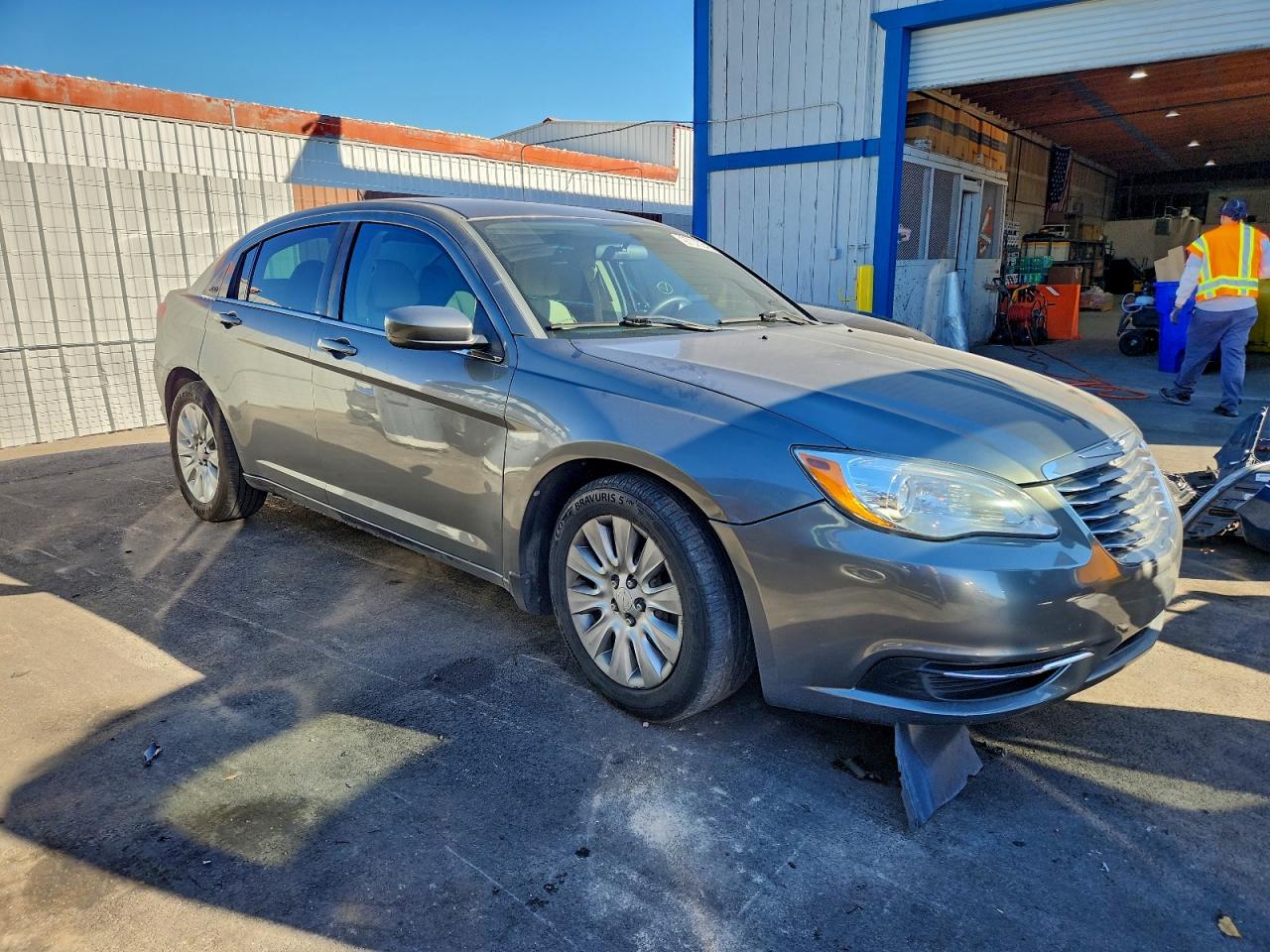 2013 CHRYSLER 200 LX photo 7