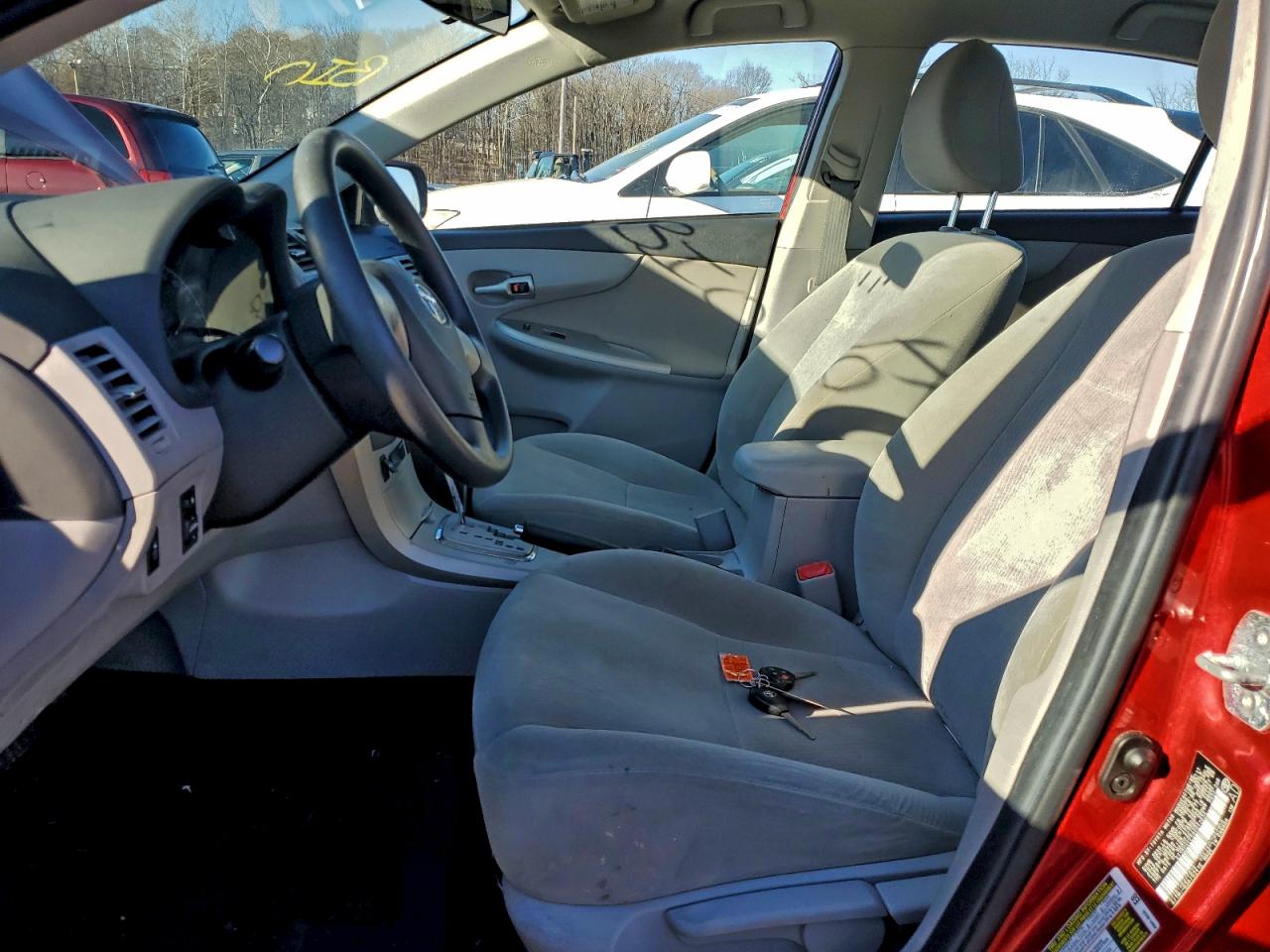 2011 TOYOTA COROLLA BASE photo 13