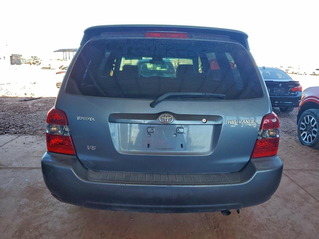 2004 TOYOTA HIGHLANDER BASE photo 6