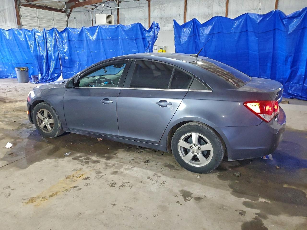 2013 CHEVROLET CRUZE LT photo 2
