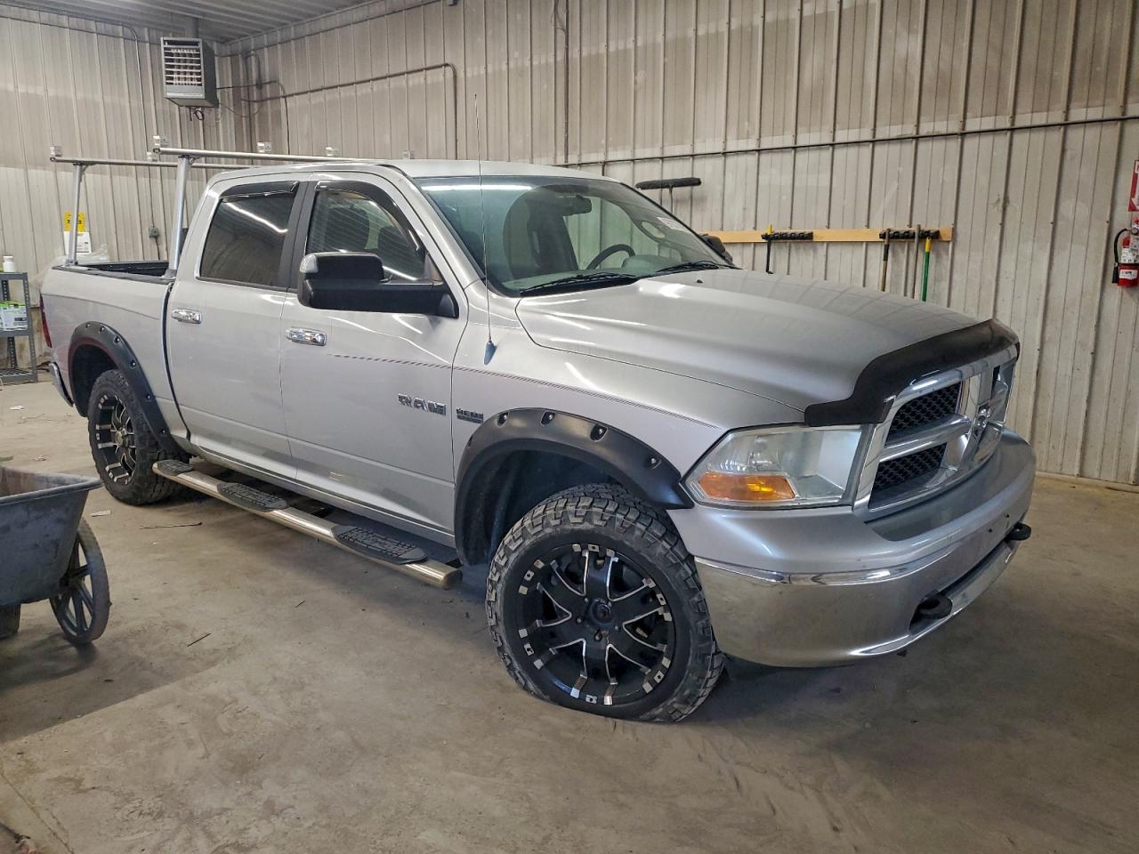 2010 DODGE RAM 1500 photo 4