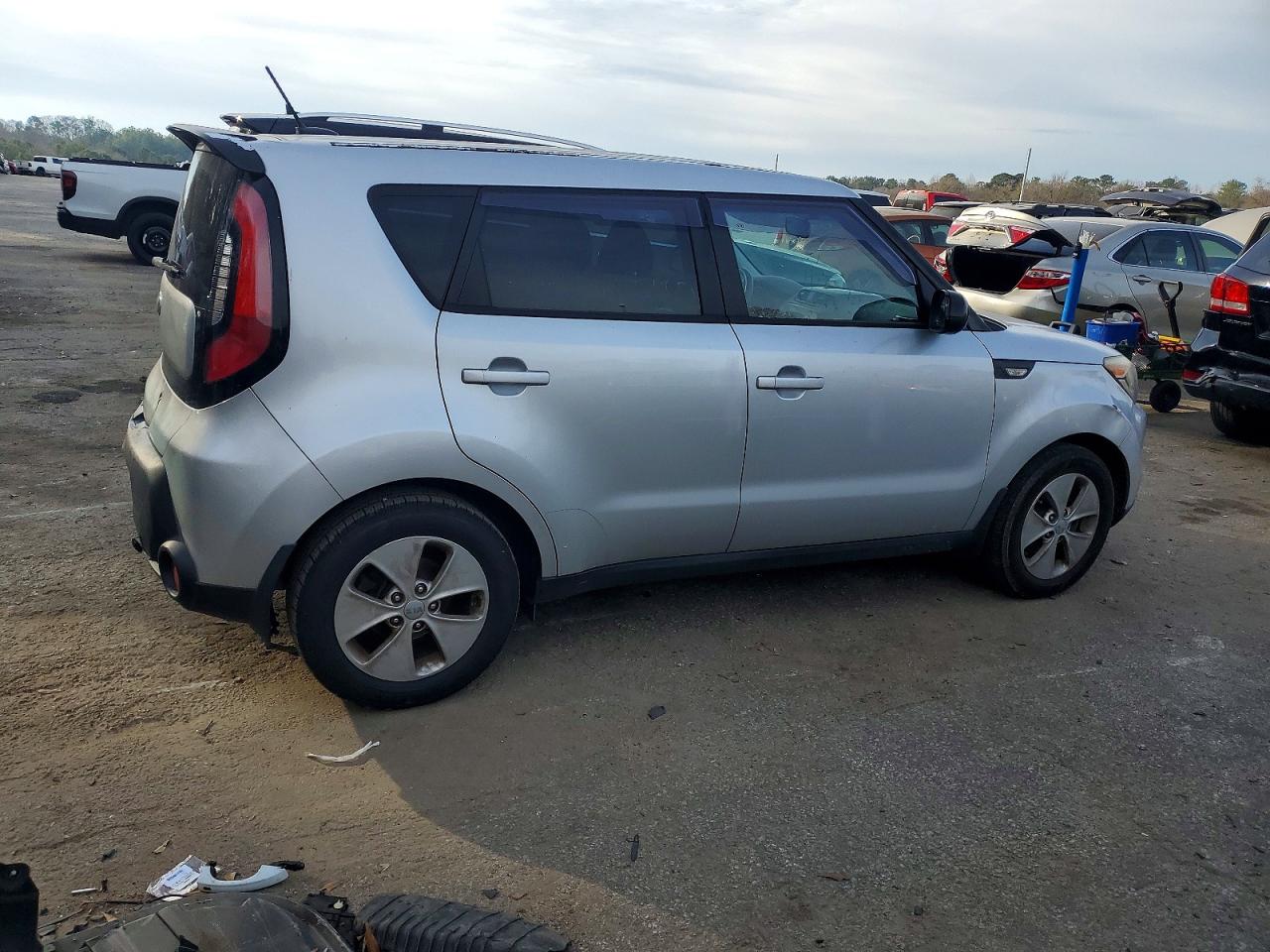 2014 KIA SOUL photo 3