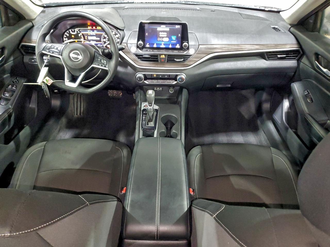 2025 NISSAN ALTIMA SV photo 15