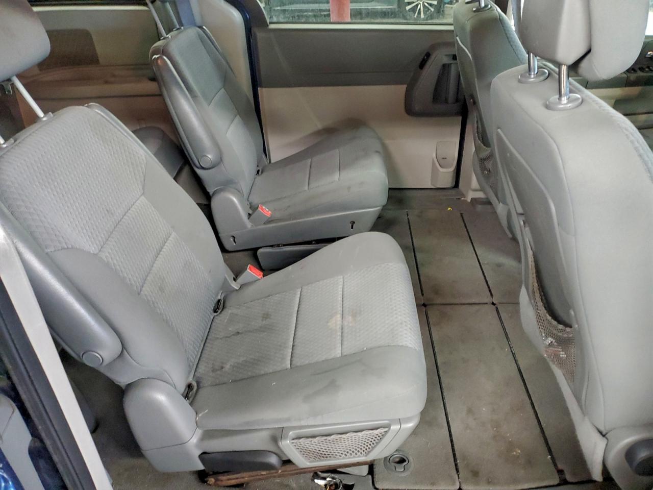 2010 DODGE GRAND CARAVAN SE photo 11