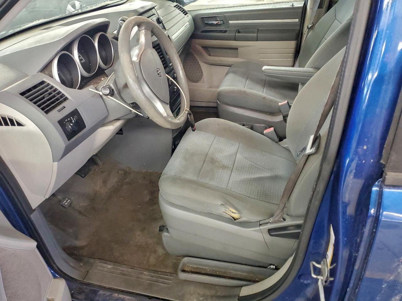 2010 DODGE GRAND CARAVAN SE photo 7