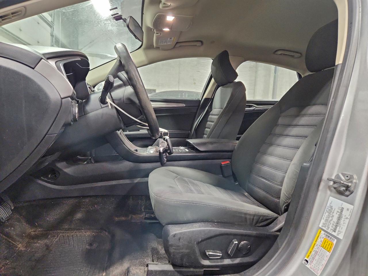 2017 FORD FUSION SE HYBRID photo 7