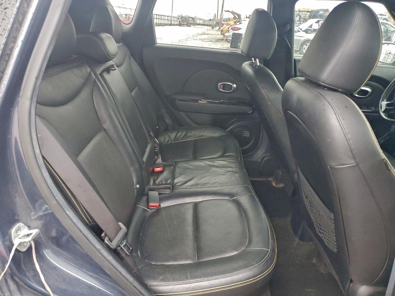2015 KIA SOUL + photo 10