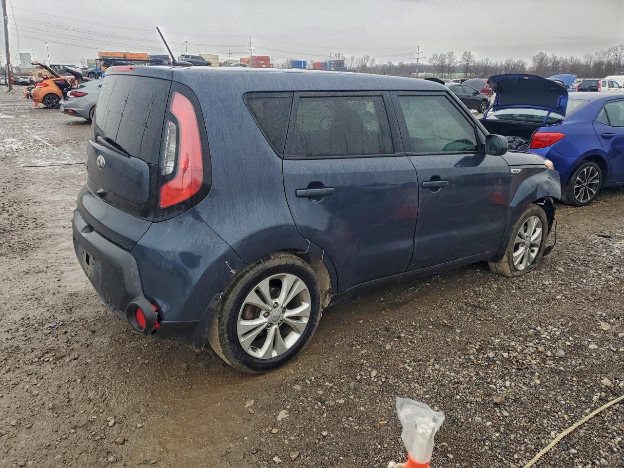 2015 KIA SOUL + photo 3