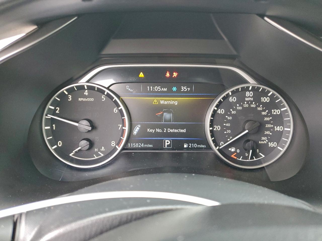 2017 NISSAN MURANO S photo 9