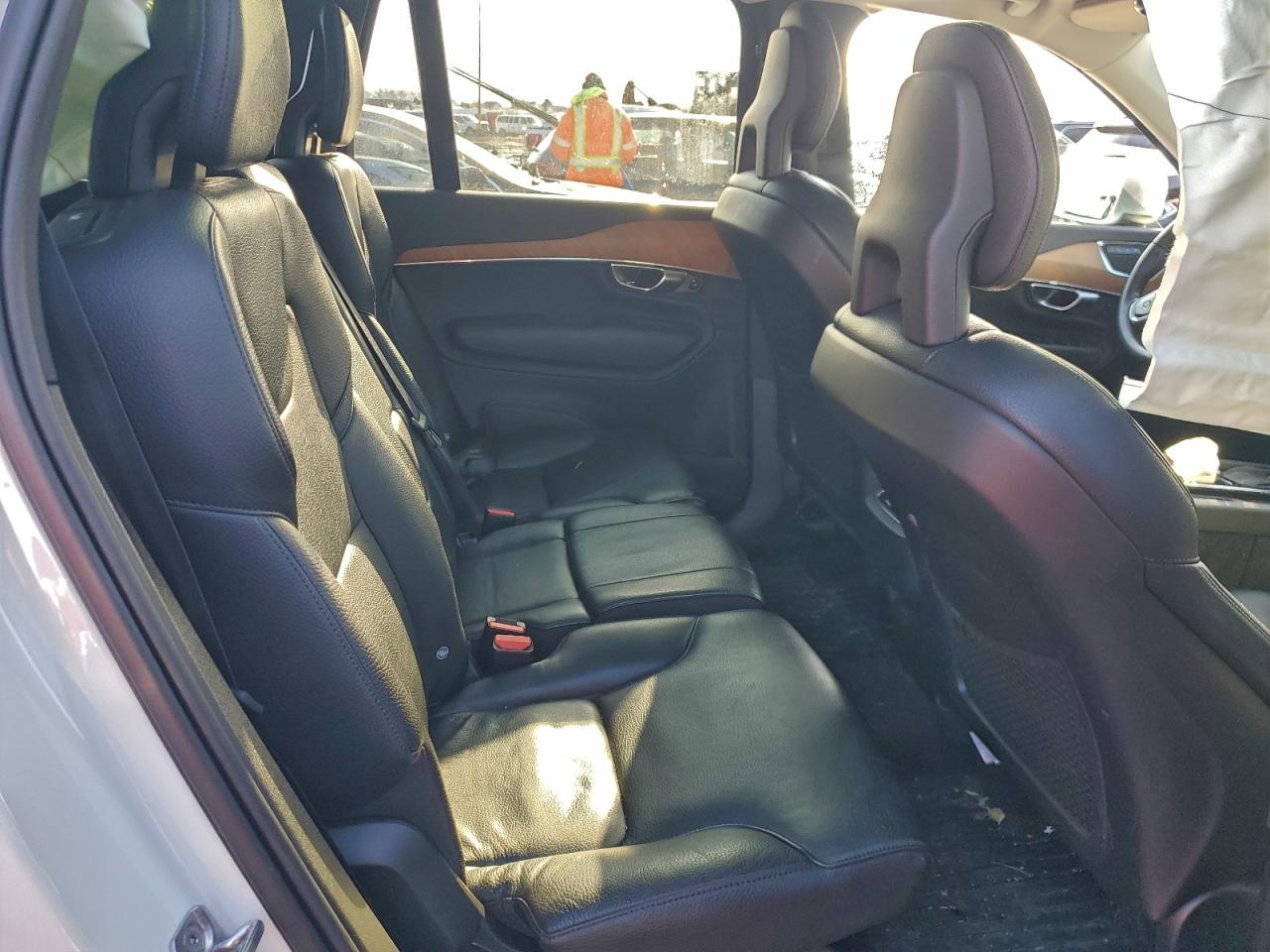 2021 VOLVO XC90 T5 MOMENTUM photo 11