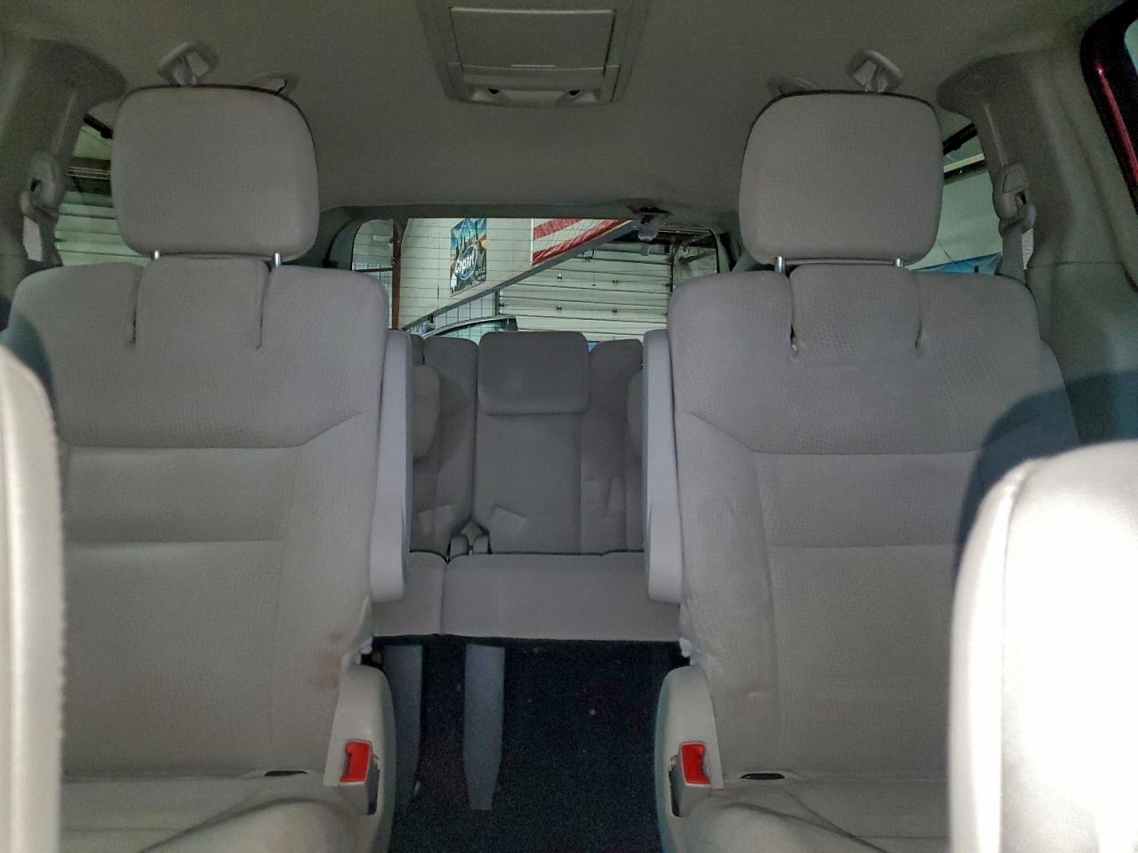 2015 CHRYSLER TOWN & COUNTRY TOURING photo 10