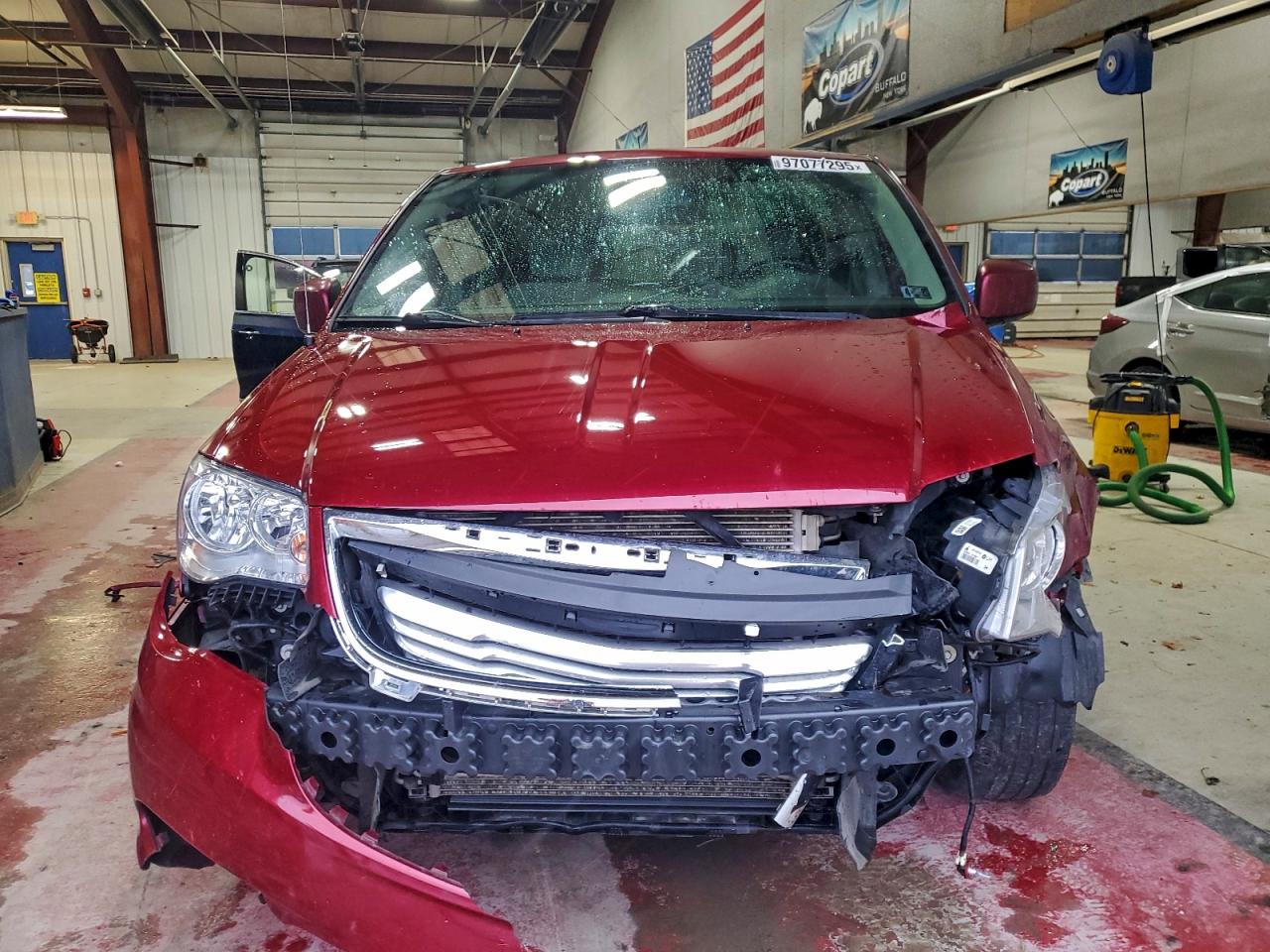 2015 CHRYSLER TOWN & COUNTRY TOURING photo 5