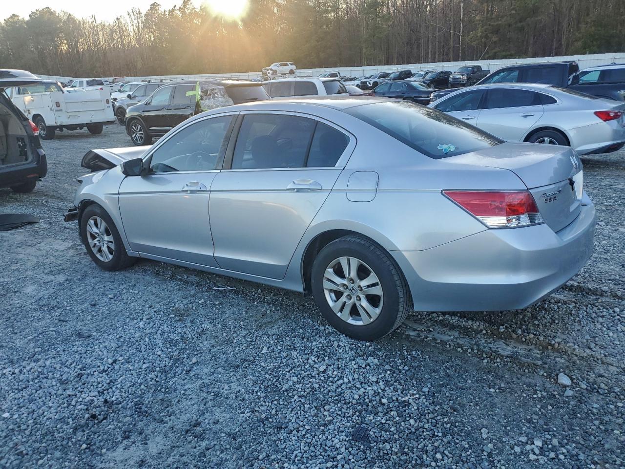 2009 HONDA ACCORD LXP photo 2