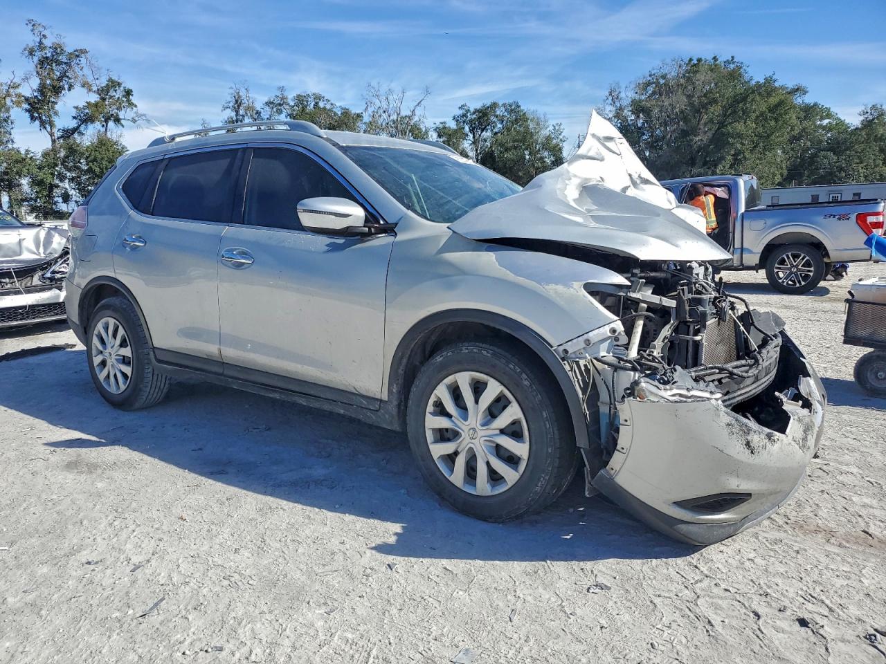2016 NISSAN ROGUE S photo 7