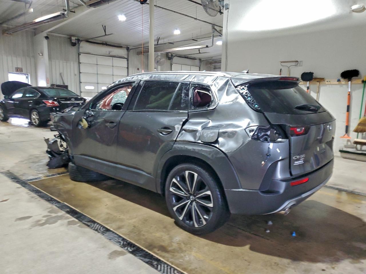 2025 MAZDA CX-50 PREMIUM PLUS photo 4
