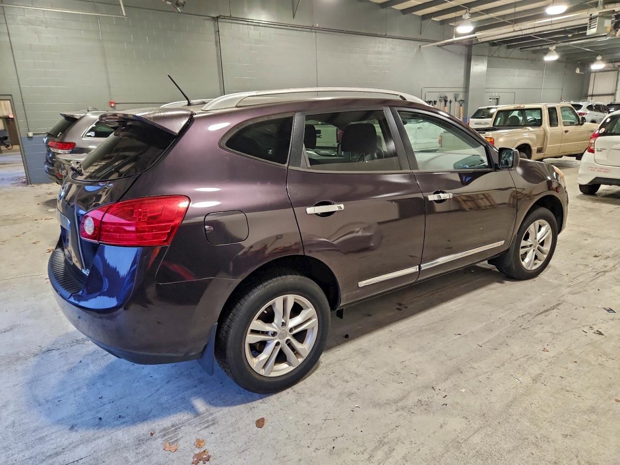 2015 NISSAN ROGUE SELECT S photo 5