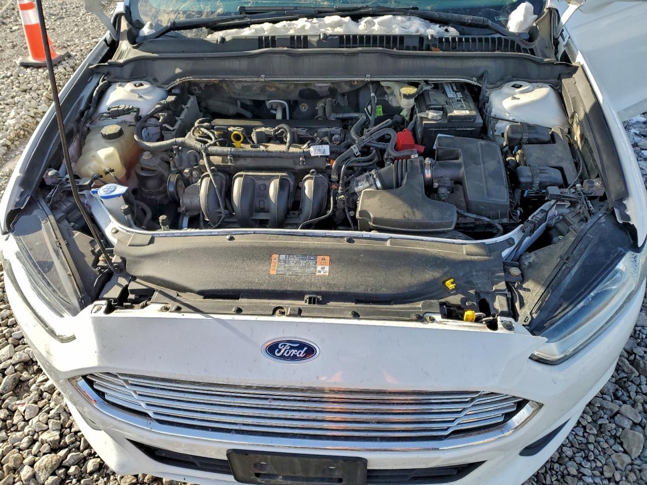 2016 FORD FUSION SE photo 11