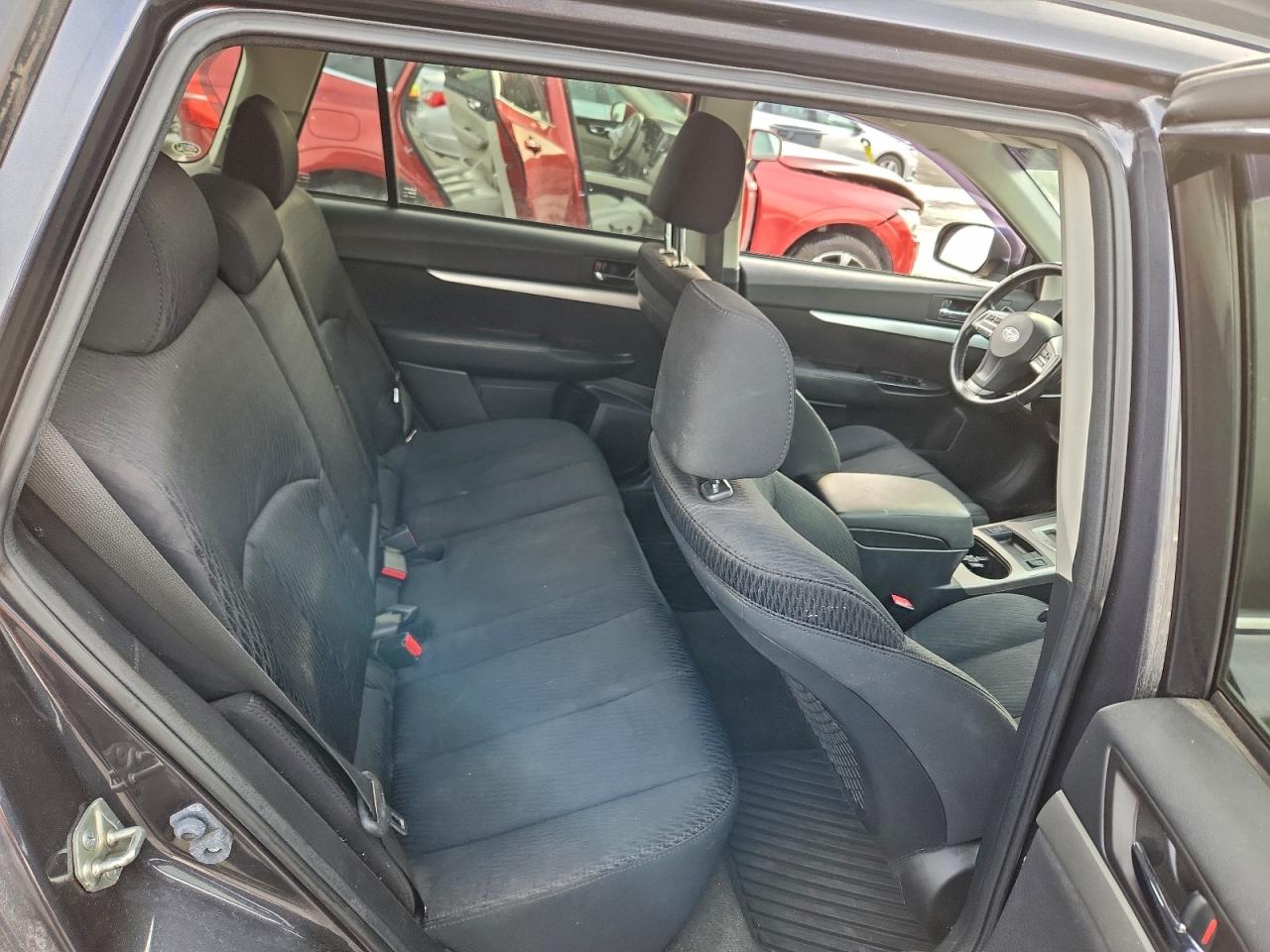 2012 SUBARU OUTBACK 2.5I PREMIUM photo 11